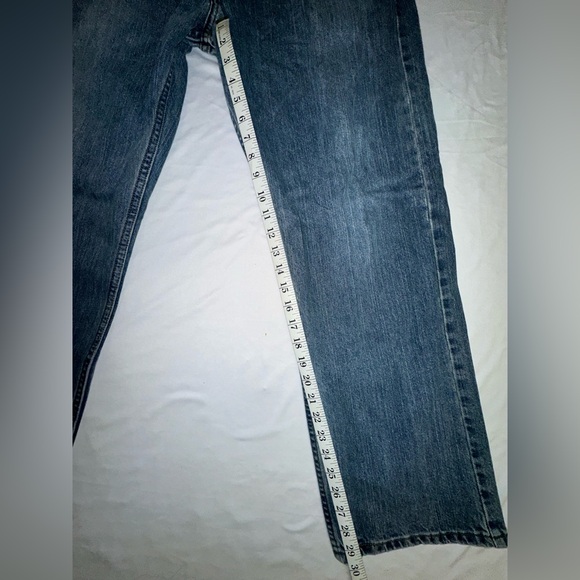 Vintage Levi Strauss Loose Straight 100% Cotton Jeans Size 32x30 Medium Wash - Picture 4 of 9